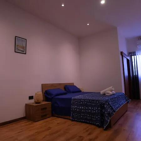 فندق مبيت وإفطار Solemare نادور